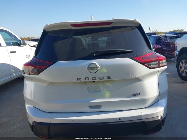 Продажа на аукционе авто 2024 Nissan Rogue Sv Fwd, vin: 5N1BT3BA1RC692199, номер лота: 43714600