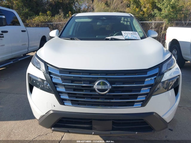 Продажа на аукционе авто 2024 Nissan Rogue Sv Fwd, vin: 5N1BT3BA1RC692199, номер лота: 43714600