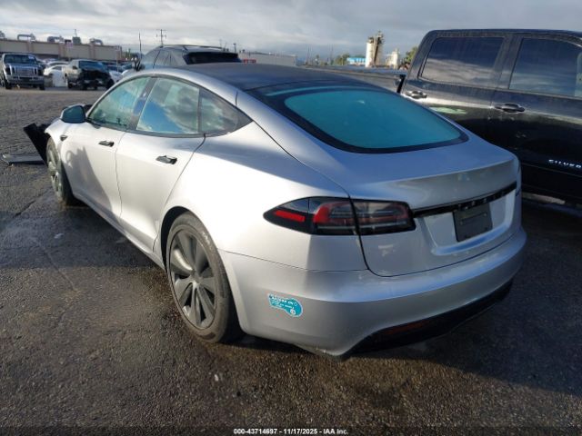 2025 TESLA MODEL S 5YJSA1E52SF549624 Photo 2