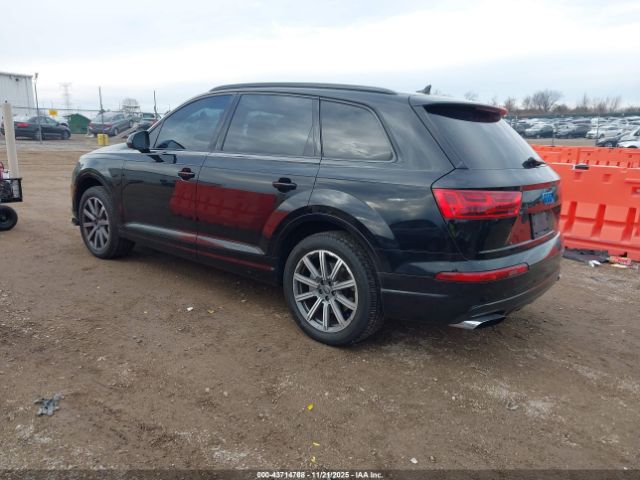 2017 AUDI Q7 WA1LAAF77HD014772 Photo 2