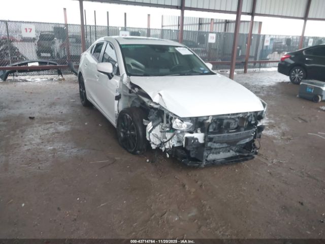 2018 MAZDA MAZDA3 3MZBN1V34JM180047