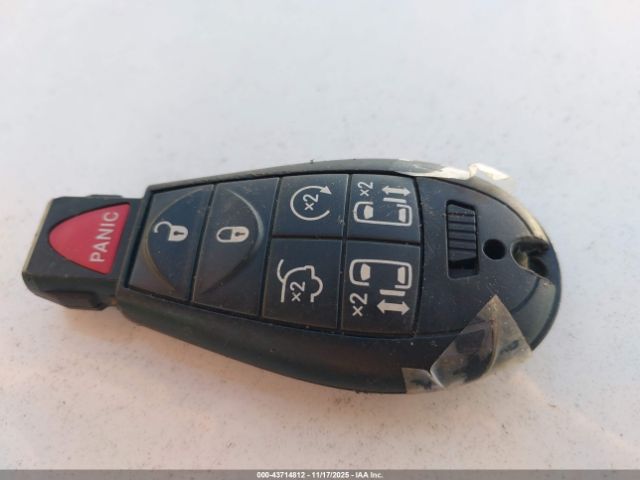 2011 CHRYSLER TOWN & COUNTRY 2A4RR6DG5BR698387 Photo 10