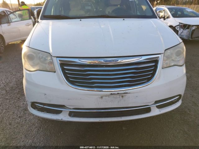 2011 CHRYSLER TOWN & COUNTRY 2A4RR6DG5BR698387 Photo 5