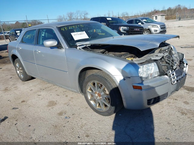 2005 CHRYSLER 300 2C3JK53G05H654833