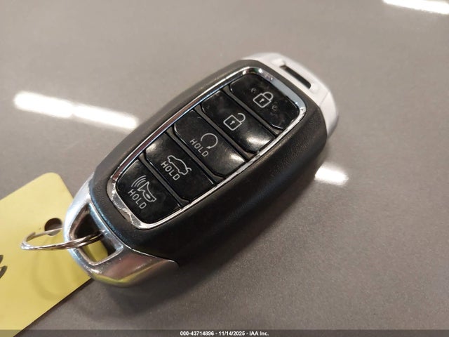 KMHLN4AG6NU351203 Hyundai ELANTRA SEL