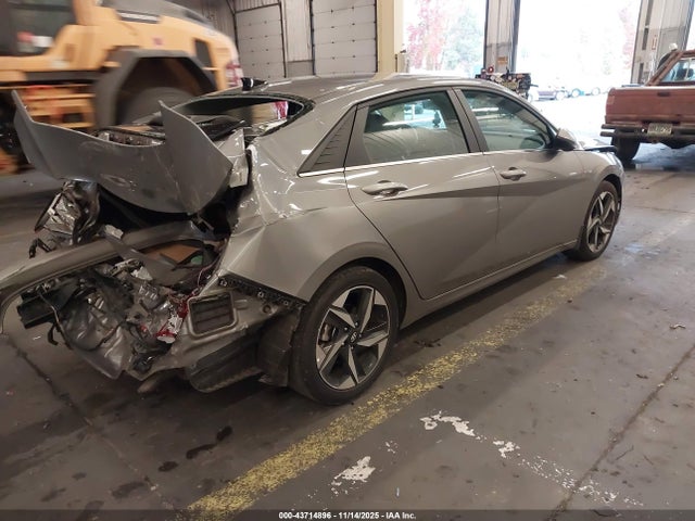 KMHLN4AG6NU351203 Hyundai ELANTRA SEL