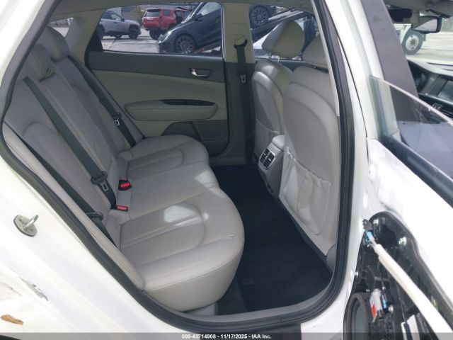 2018 KIA OPTIMA 5XXGU4L35JG225126 Photo 7