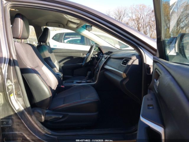 2017 TOYOTA CAMRY 4T1BF1FK4HU686033 Photo 4