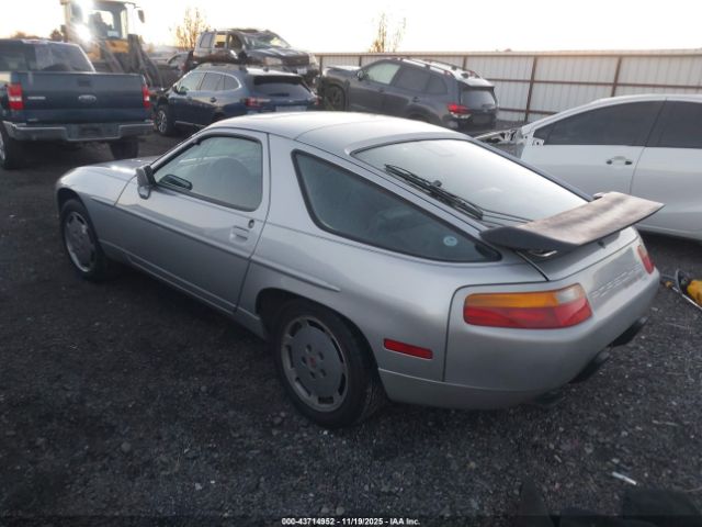 1987 PORSCHE 928 WP0JB0920HS860838 Photo 2