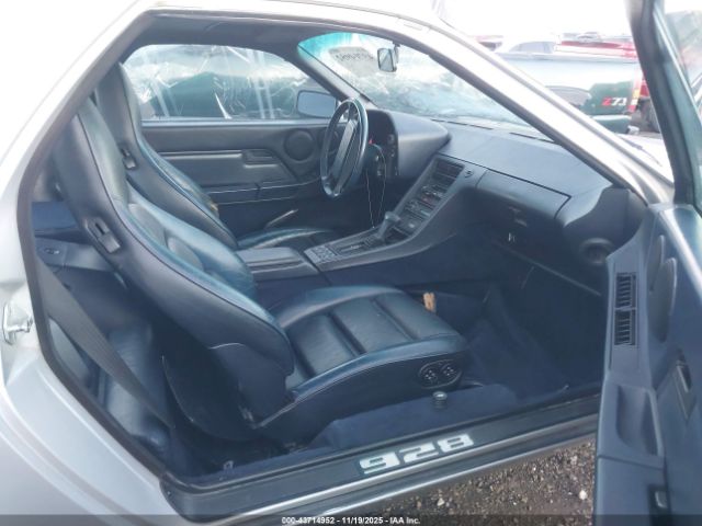 1987 PORSCHE 928 WP0JB0920HS860838 Photo 4
