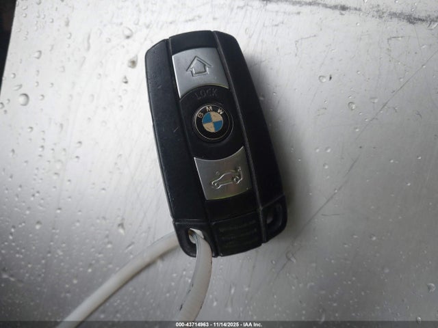2011 BMW 135I WBAUN7C57BVM24698 Photo 10
