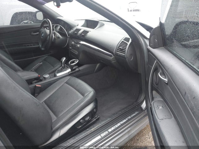 2011 BMW 135I WBAUN7C57BVM24698 Photo 4