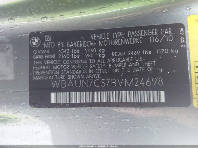 2011 BMW 135I WBAUN7C57BVM24698 Photo 8