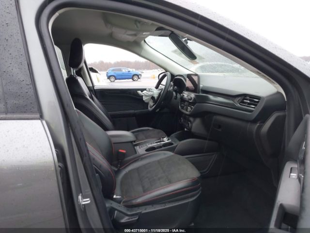 2021 FORD ESCAPE 1FMCU9H9XMUB21105 Photo 4