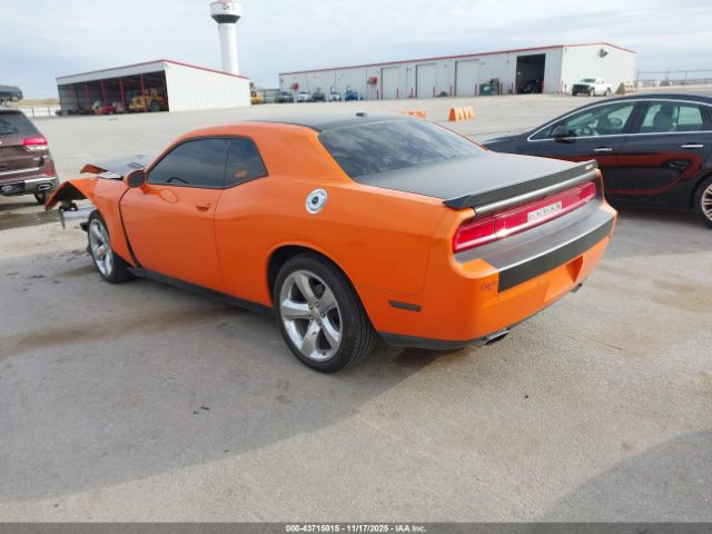 2014 DODGE CHALLENGER 2C3CDYBT2EH139707 Photo 2