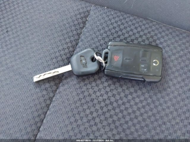 2017 CHEVROLET SILVERADO 1500 3GCUKREC5HG194163 Photo 10