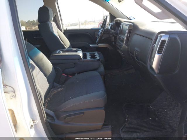 2017 CHEVROLET SILVERADO 1500 3GCUKREC5HG194163 Photo 4