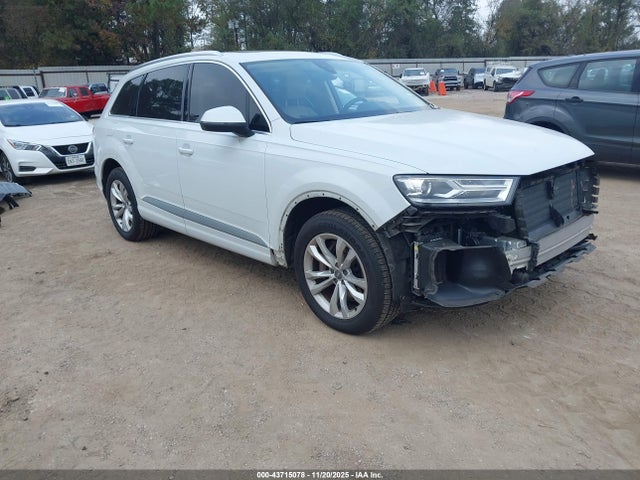 2018 AUDI Q7 WA1LAAF7XJD018367 Photo 0