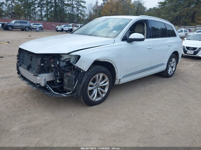 2018 AUDI Q7 WA1LAAF7XJD018367 Photo 1