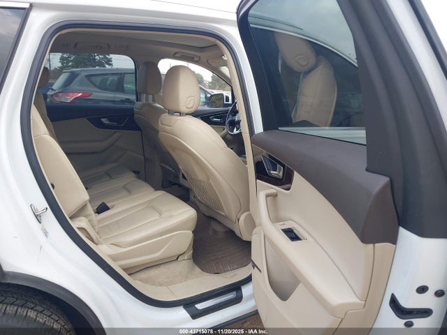2018 AUDI Q7 WA1LAAF7XJD018367 Photo 7