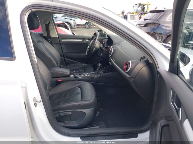 WAUB8GFF8G1015739 Audi A3 2.0t Premium