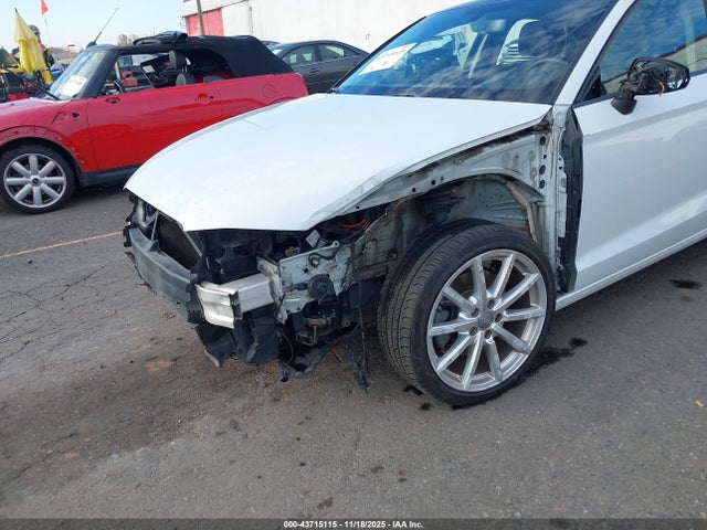WAUB8GFF8G1015739 Audi A3 2.0t Premium