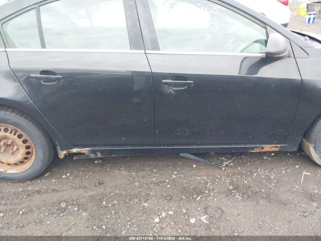 2011 CHEVROLET CRUZE 1G1PC5SH4B7236482 Photo 5
