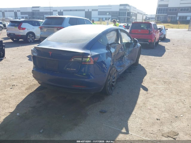 2021 TESLA MODEL 3 5YJ3E1EC3MF065441 Photo 3