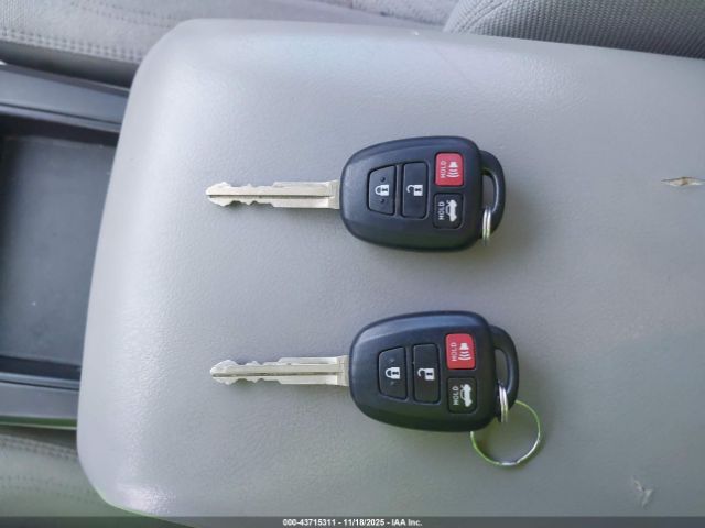 2017 TOYOTA CAMRY 4T1BF1FK5HU633843 Photo 10