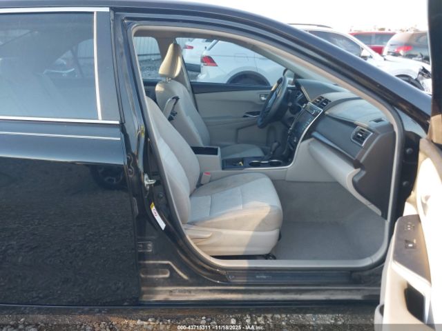 2017 TOYOTA CAMRY 4T1BF1FK5HU633843 Photo 4