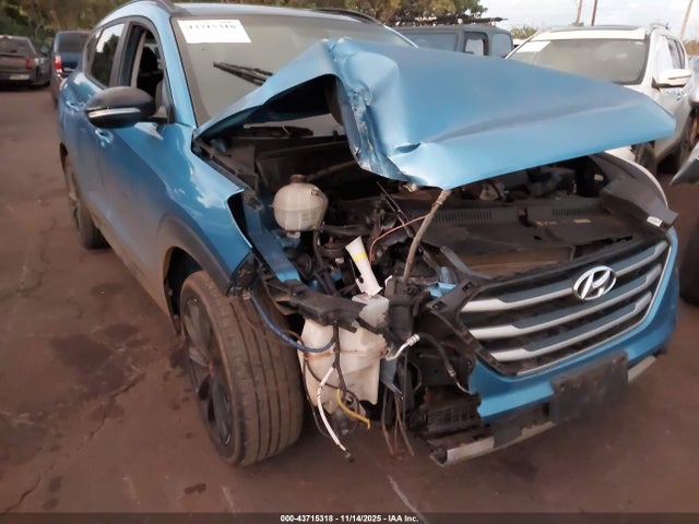 KM8J33A26HU466173 Hyundai Tucson Night