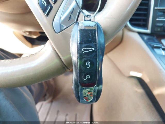 2011 PORSCHE PANAMERA WP0AA2A74BL010234 Photo 10