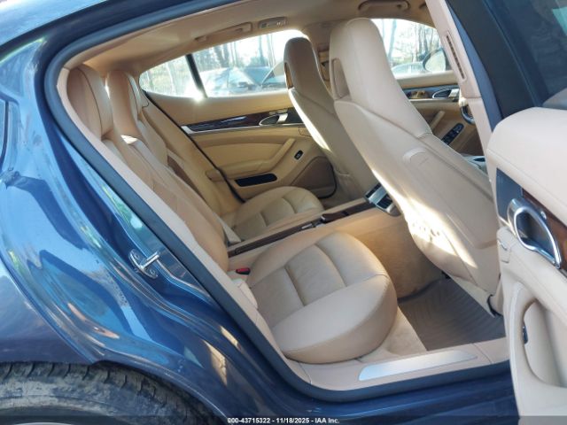 2011 PORSCHE PANAMERA WP0AA2A74BL010234 Photo 7