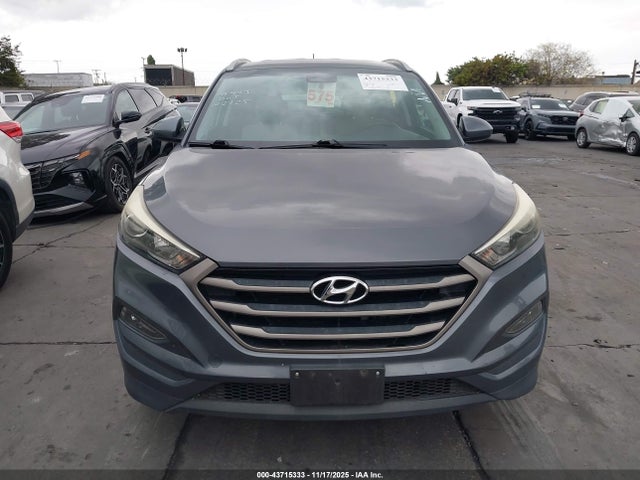 KM8J33A48GU116477 Hyundai Tucson