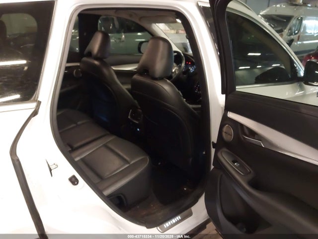 3PCAJ5M39KF124131 Infiniti Qx50 Essential