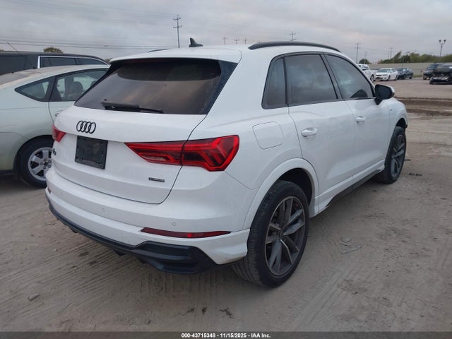 2022 AUDI Q3 WA1DECF33N1143753 Photo 3