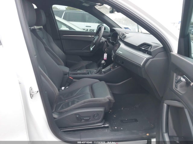 2022 AUDI Q3 WA1DECF33N1143753 Photo 4