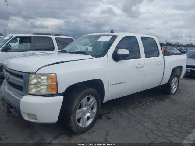 2008 CHEVROLET SILVERADO 1500 2GCEC13J681178888 Photo 1