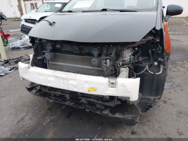 2014 TOYOTA PRIUS V JTDZN3EU7E3359941 Photo 5