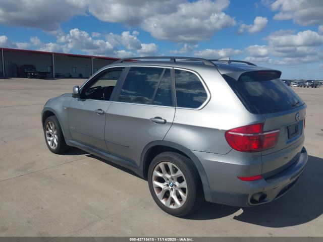 2013 BMW X5 5UXZV4C56D0B09688 Photo 2