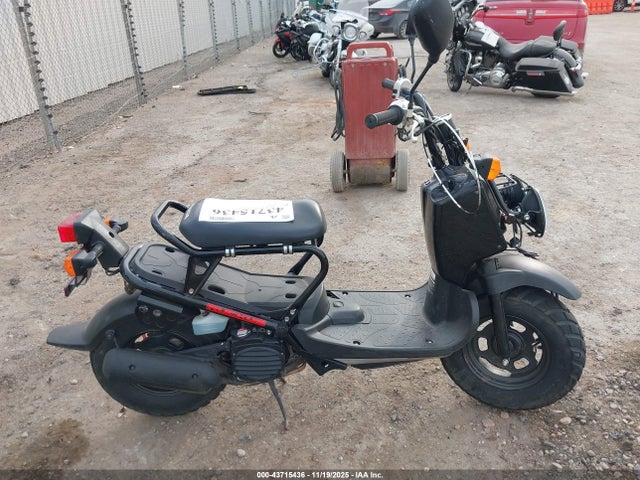 JH2AF5813KK700672 Honda NPS50