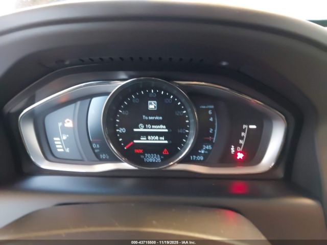 2016 VOLVO XC60 YV440MDK5G2797829 Photo 6