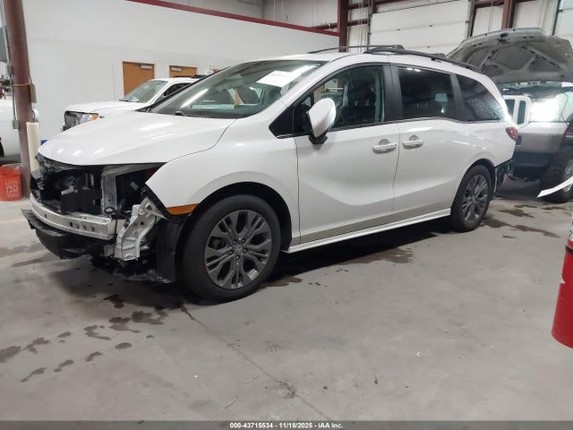 Продажа на аукционе авто 2025 Honda Odyssey Touring, vin: 5FNRL6H86SB045721, номер лота: 43715534