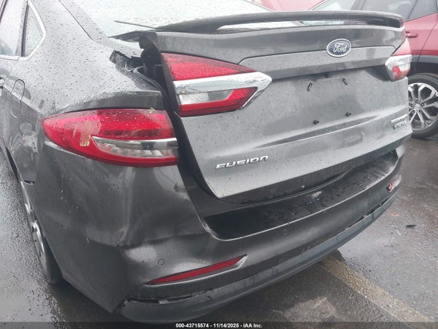 Ford Fusion Hybrid Titanium 2019 3FA6P0RUXKR235994 Image 6