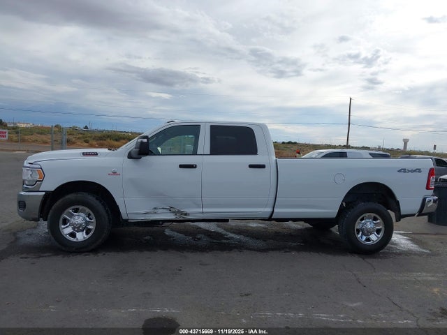 3C6UR5HLXRG235332 RAM 2500