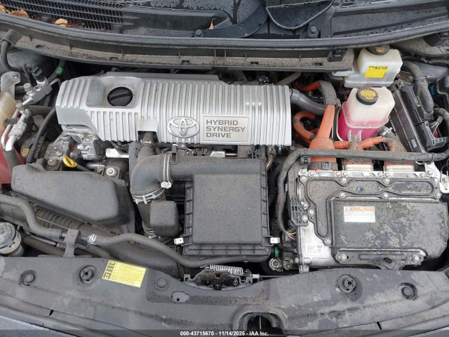 Toyota Prius Two 2014 JTDKN3DU9E1774144 Image 10