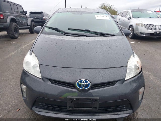 Toyota Prius Two 2014 JTDKN3DU9E1774144 Image 12