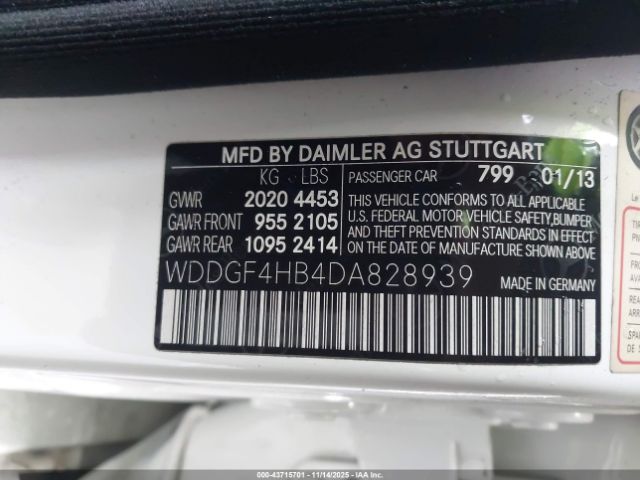 2013 MERCEDES-BENZ C 250 WDDGF4HB4DA828939 Photo 8