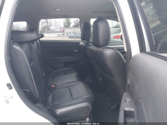 2018 MITSUBISHI OUTLANDER JA4AD3A37JZ000894 Photo 7