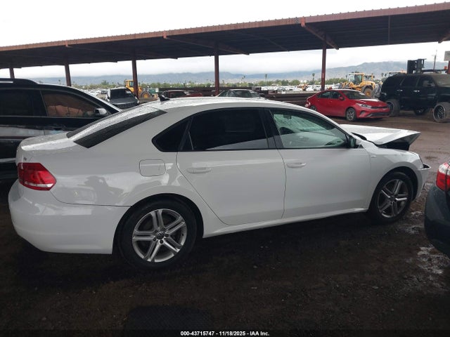 Volkswagen Passat 1.8t Wolfsburg Edition 2014 1VWAT7A39EC086893 Image 13